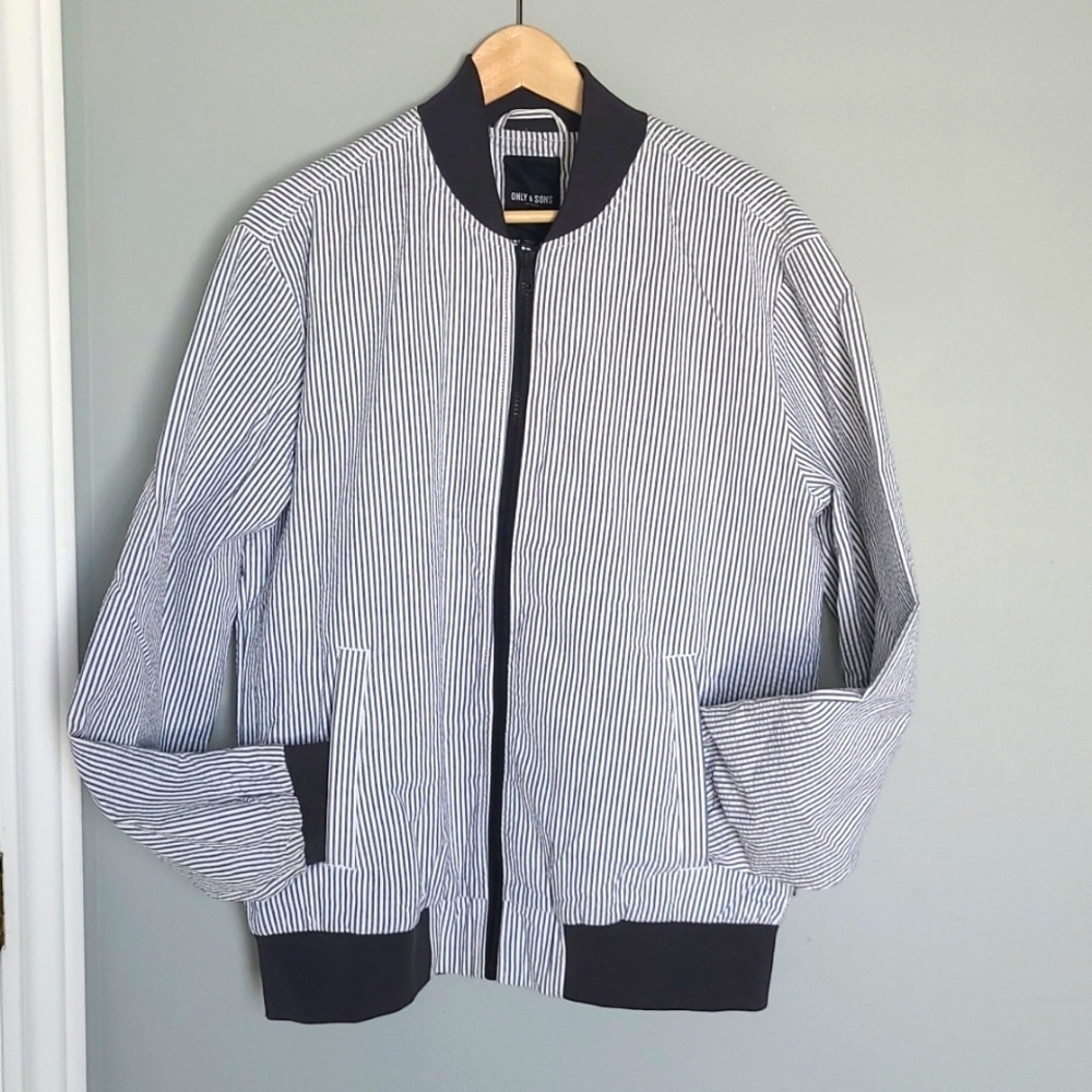 Only & Sons Dark Gray & White Bomber Jacket Size Large